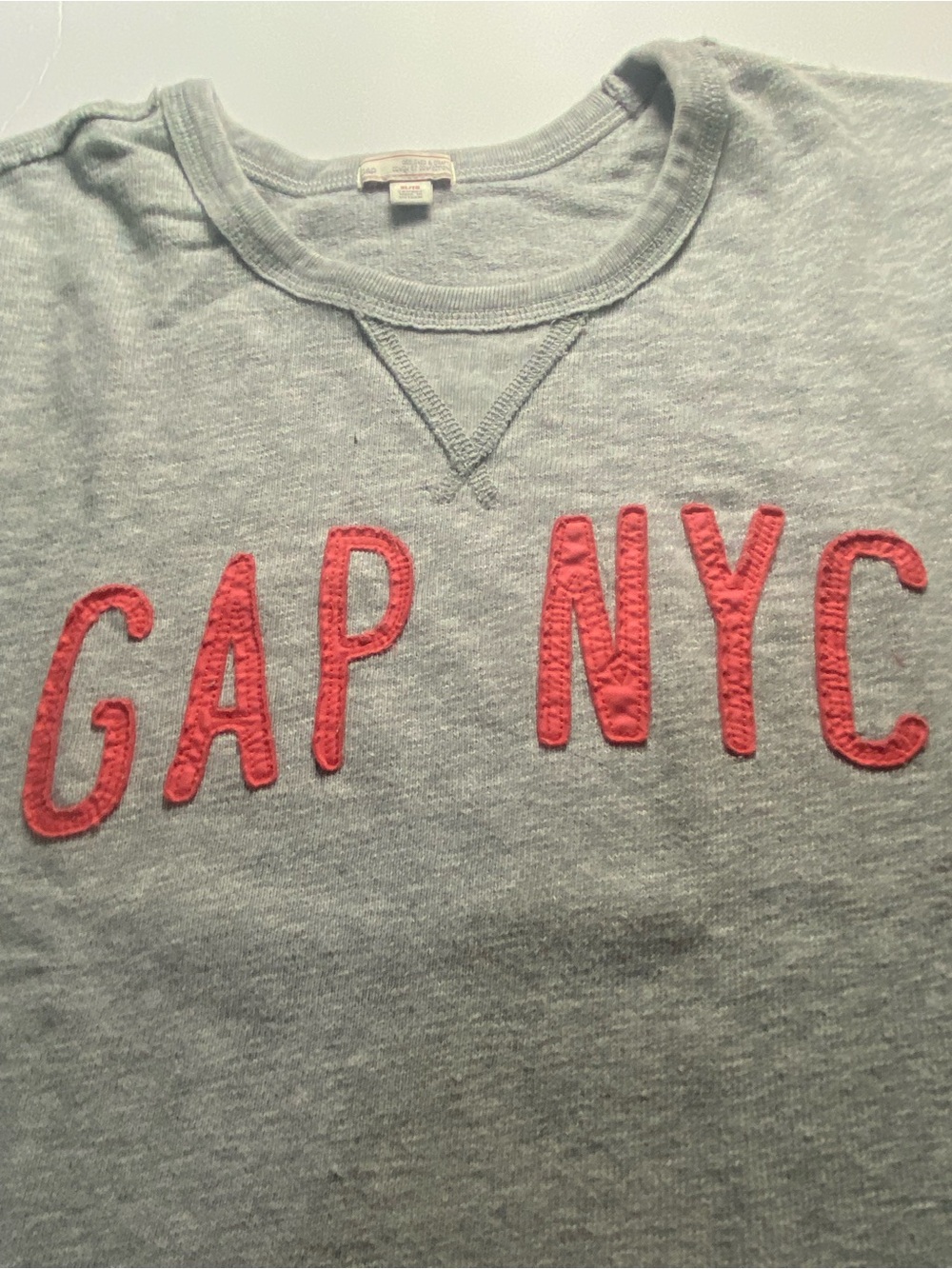 Gap NYC Short Sleeve Sweatshirt Gray Pink Embroidered Logo Top XL